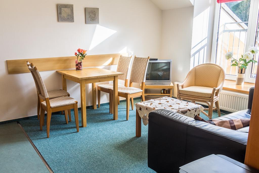 Apartment Poustevnik Пец под Снежка Екстериор снимка